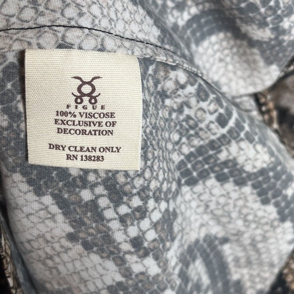 Figue Lilah Python Snakeskin Print Long Sleeve Blouse Top Brown Womens Size M - Picture 8 of 9